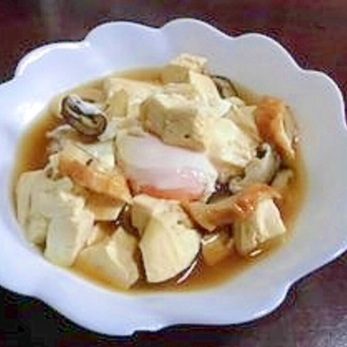 豆腐とちくわ・卵の追いがつおつゆ煮